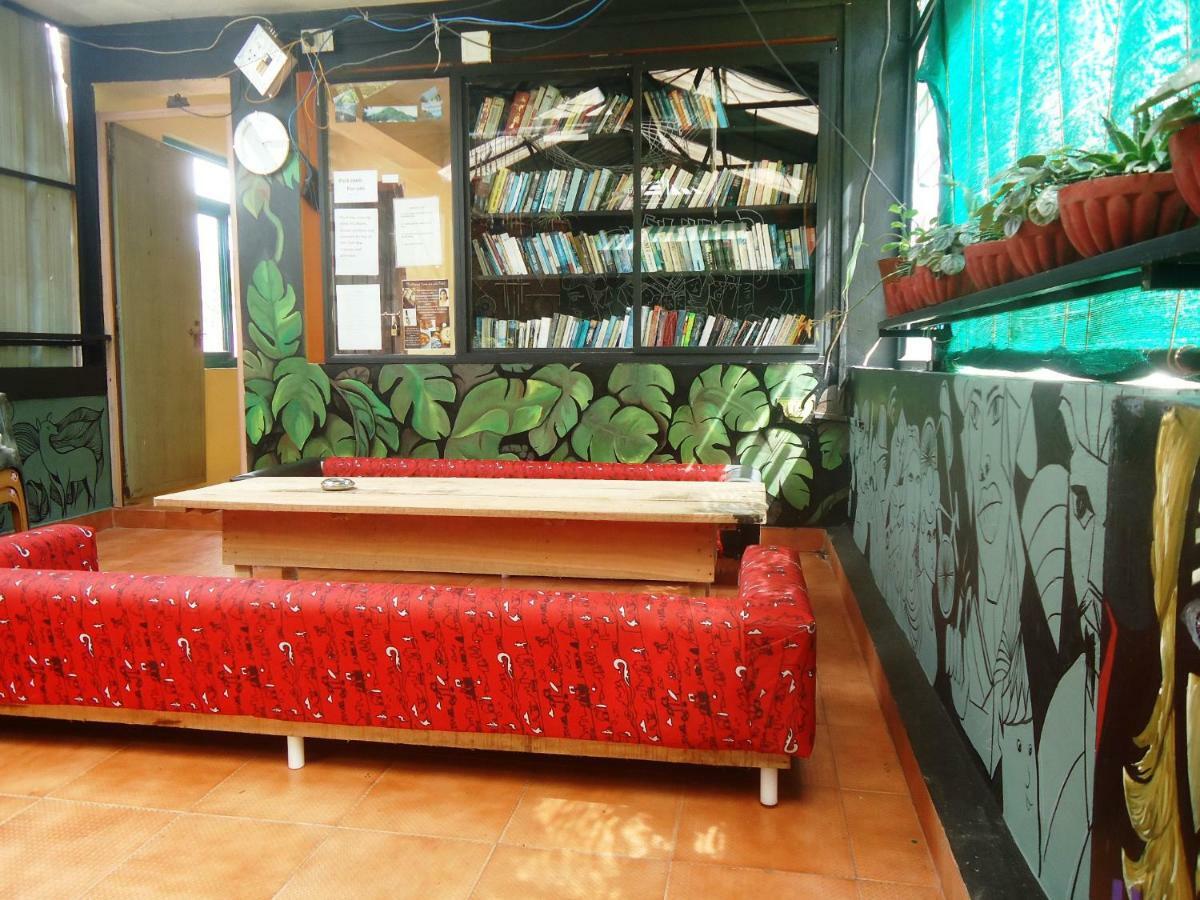 Greenview Holiday Inn Munnar Exteriör bild
